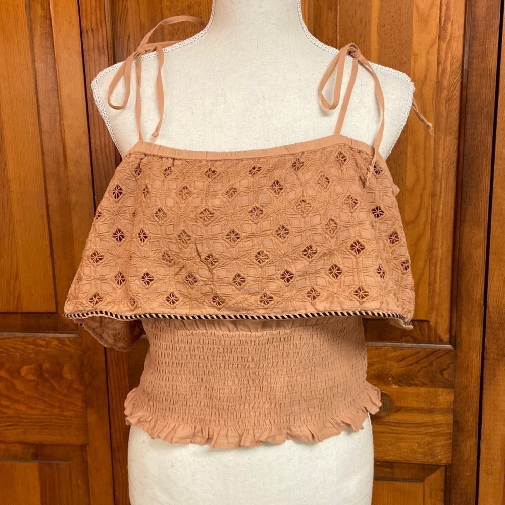 American Eagle Spaghetti Strap Smocked Off Shoulder Crochet Knit Crop Top Small